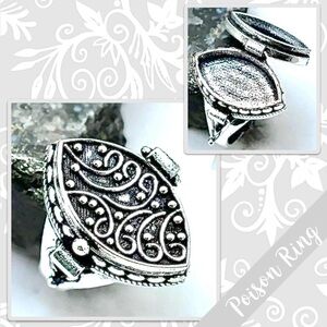 Artisan Vintage-Inspired Silver Marquis Poison Ring, Size 7 (Silver, Black)